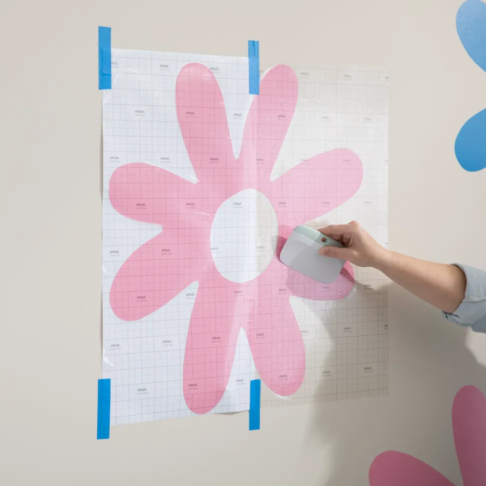 Cricut Venture™ + Ständer-Bundle + Cricut Access™ Abo