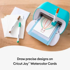 CricutJoy™ Set mit Aquarellstiften& -pinsel (9Stk.)