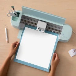 UV-aktiviertes Iron-On mit Farbveränderung, Weiß-Blau